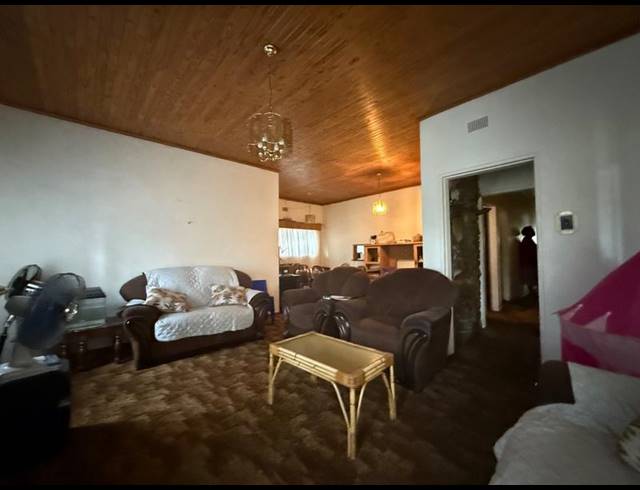 3 BEDROOM HOUSE FOR SALE IN VANDERBIJLPARK CE 1